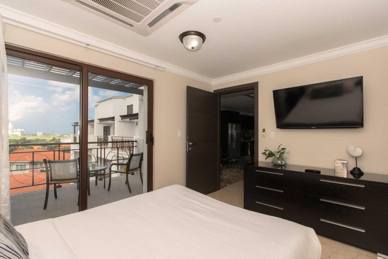Palmaruba Palm Beach