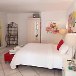 Sunflower Villa Studios