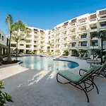 Palmaruba Condos