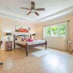 Casa Luna
