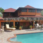 Fuego Mio Bed & Breakfast