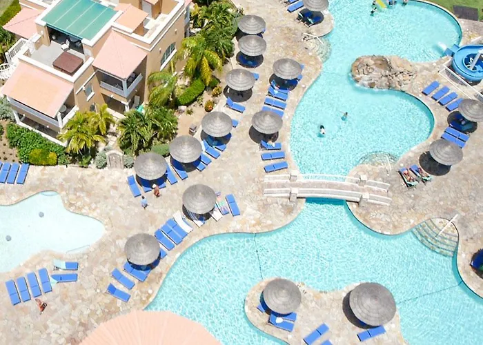Tropical Digs