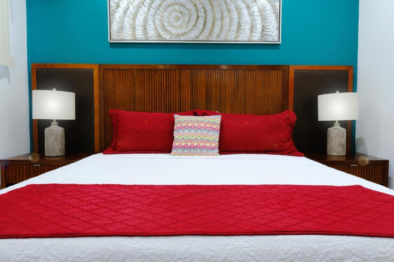 Victoria Hotel 2*