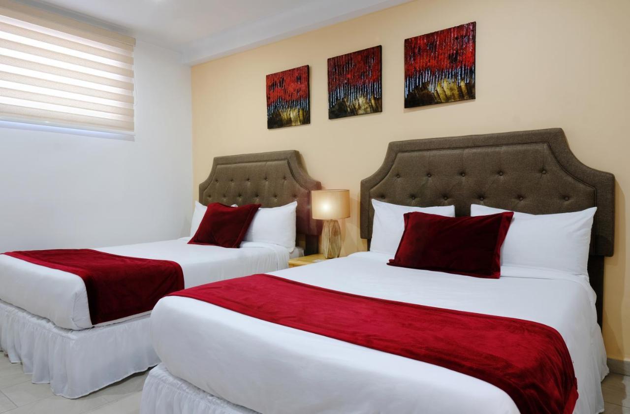 Victoria Hotel 2*