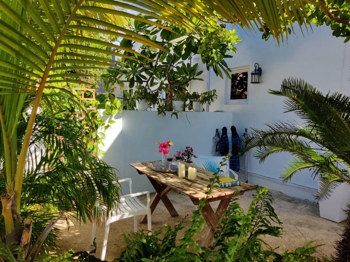 Bon Bini Studio Guest house 2*