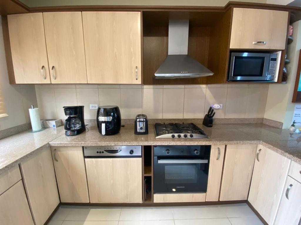 Holiday home Aruba , Eagle Townhouse *