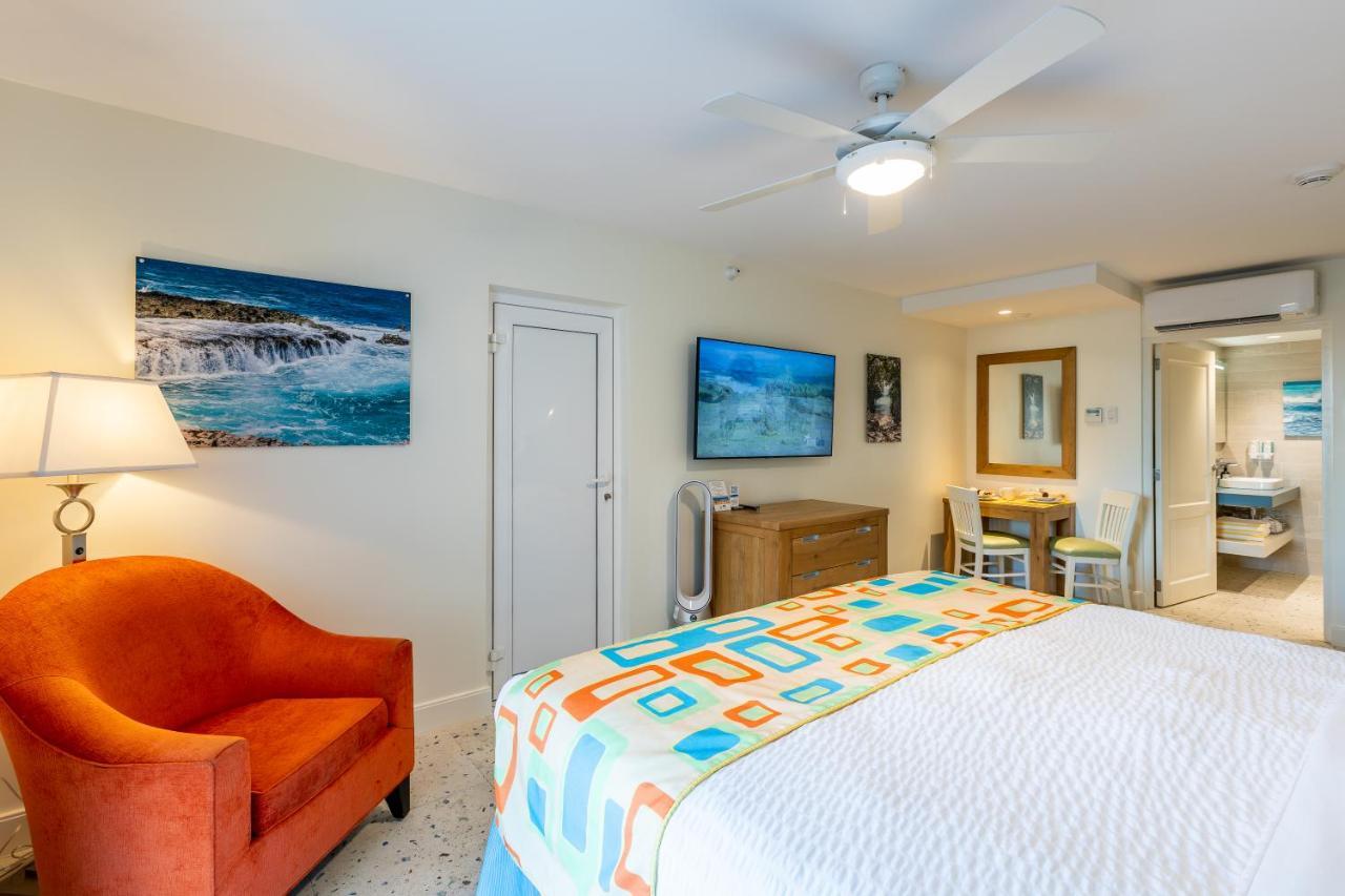 Amsterdam Manor Resort Palm Beach