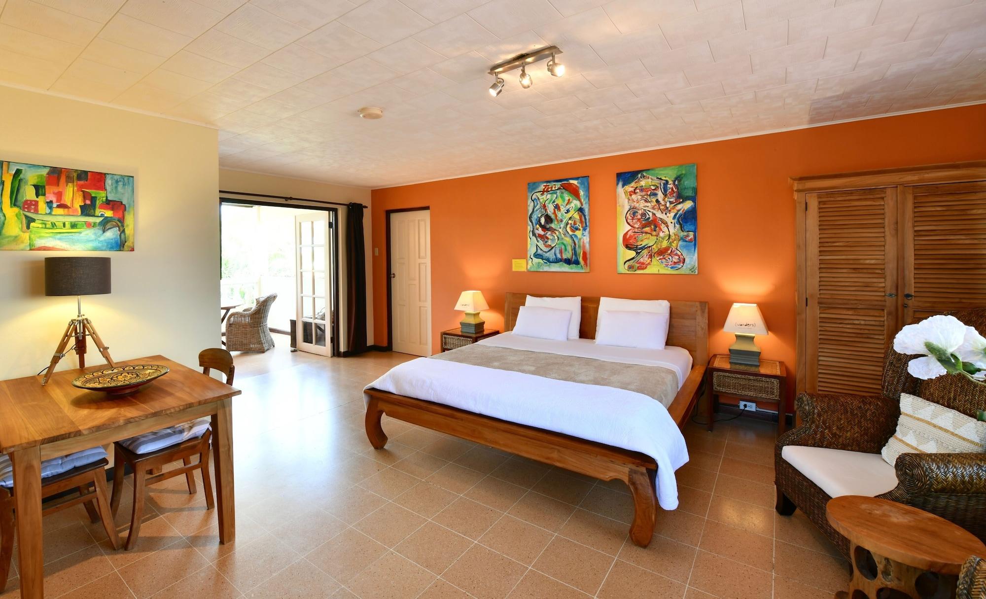 Wonders Boutique 3*
