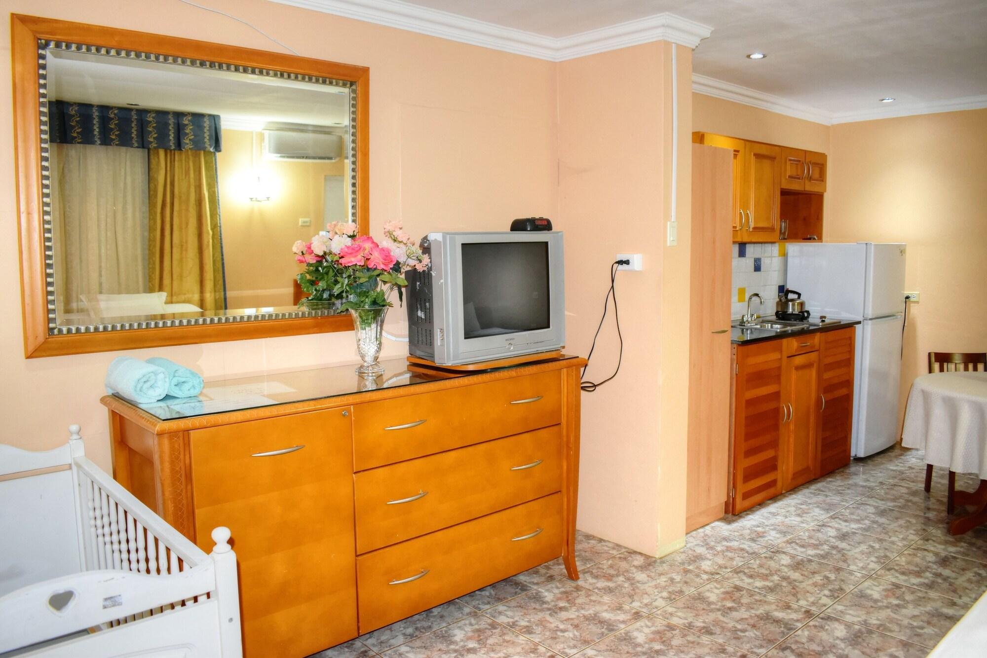 Hotel Sandra Tours 3*