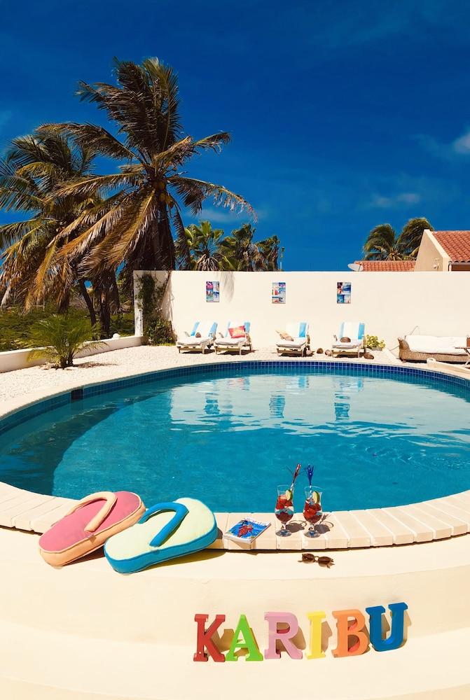 Karibu Aruba Palm Beach