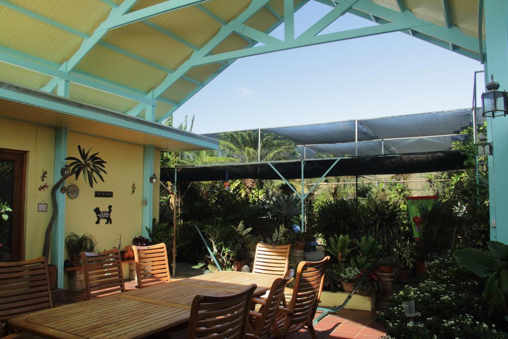 Hidden Eden Aruba Bed And Breakfast Bed & Breakfast