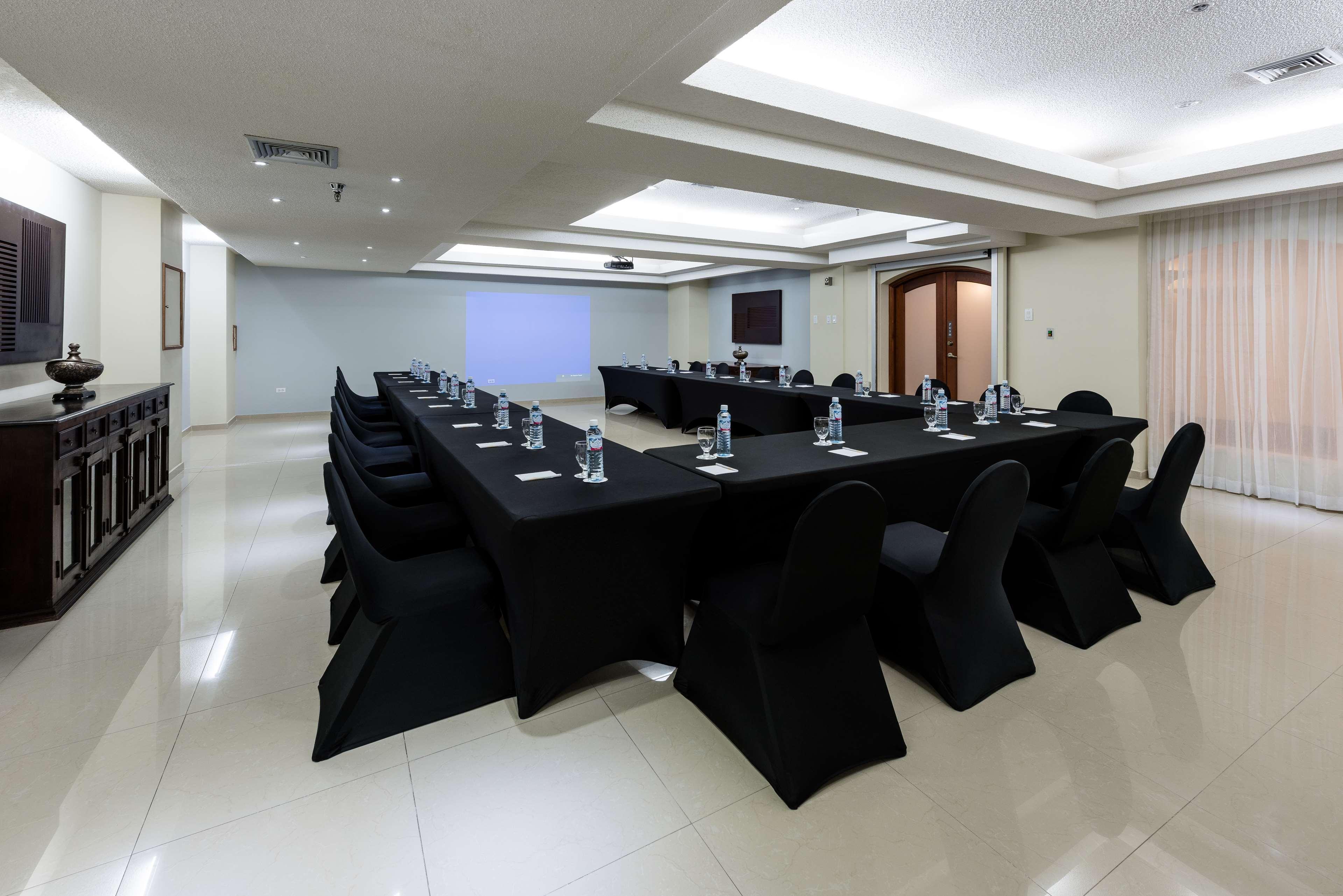Resort Barcelo Aruba 4*