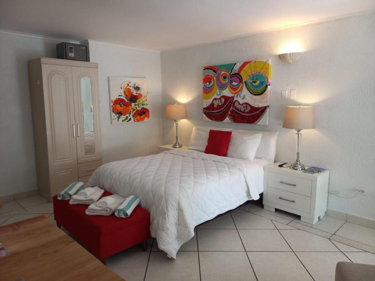 Apartment Sunflower Palm Beach