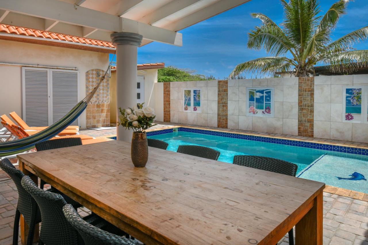 Villa Swiss Paradise With Private Pool Palm Beach