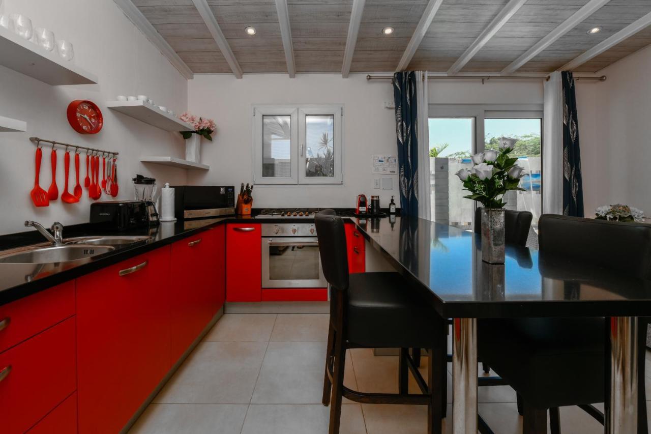 Aparthotel Boutique Swiss Paradise Aruba And 4*