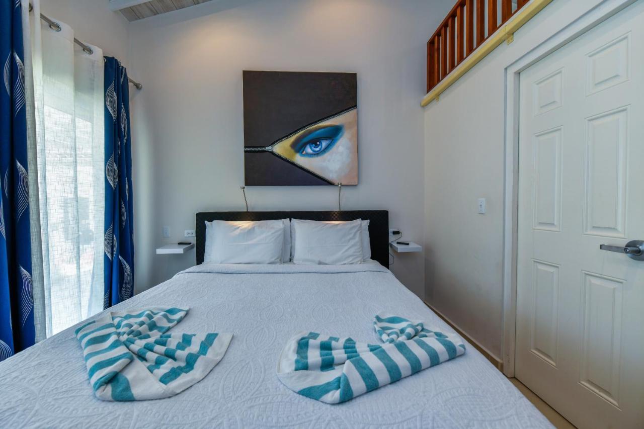 Boutique Swiss Paradise Aruba And