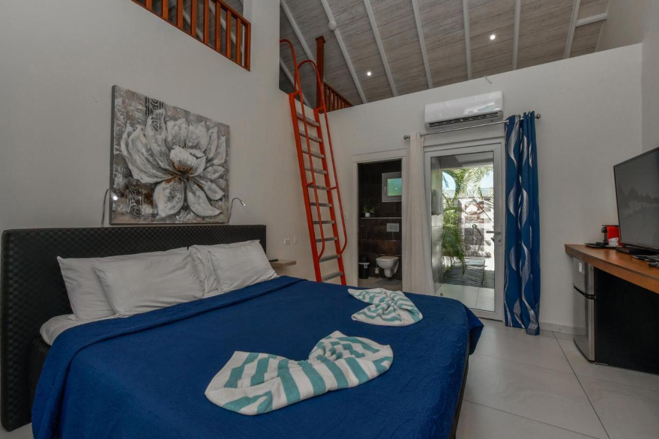 Boutique Swiss Paradise Aruba And 4* Palm Beach