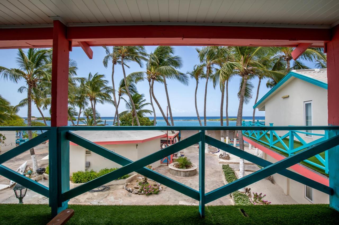 Serene By The Sea 3* Savaneta