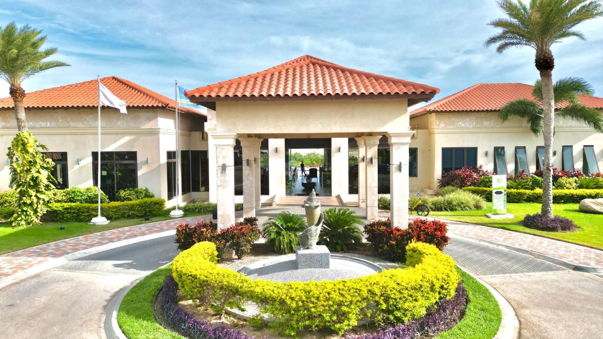 Bocobay Gold Coast Aparthotel Palm Beach