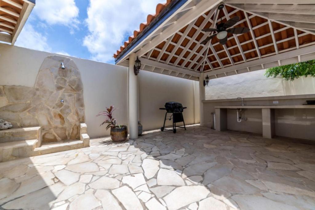 Casa Luna Palm Beach