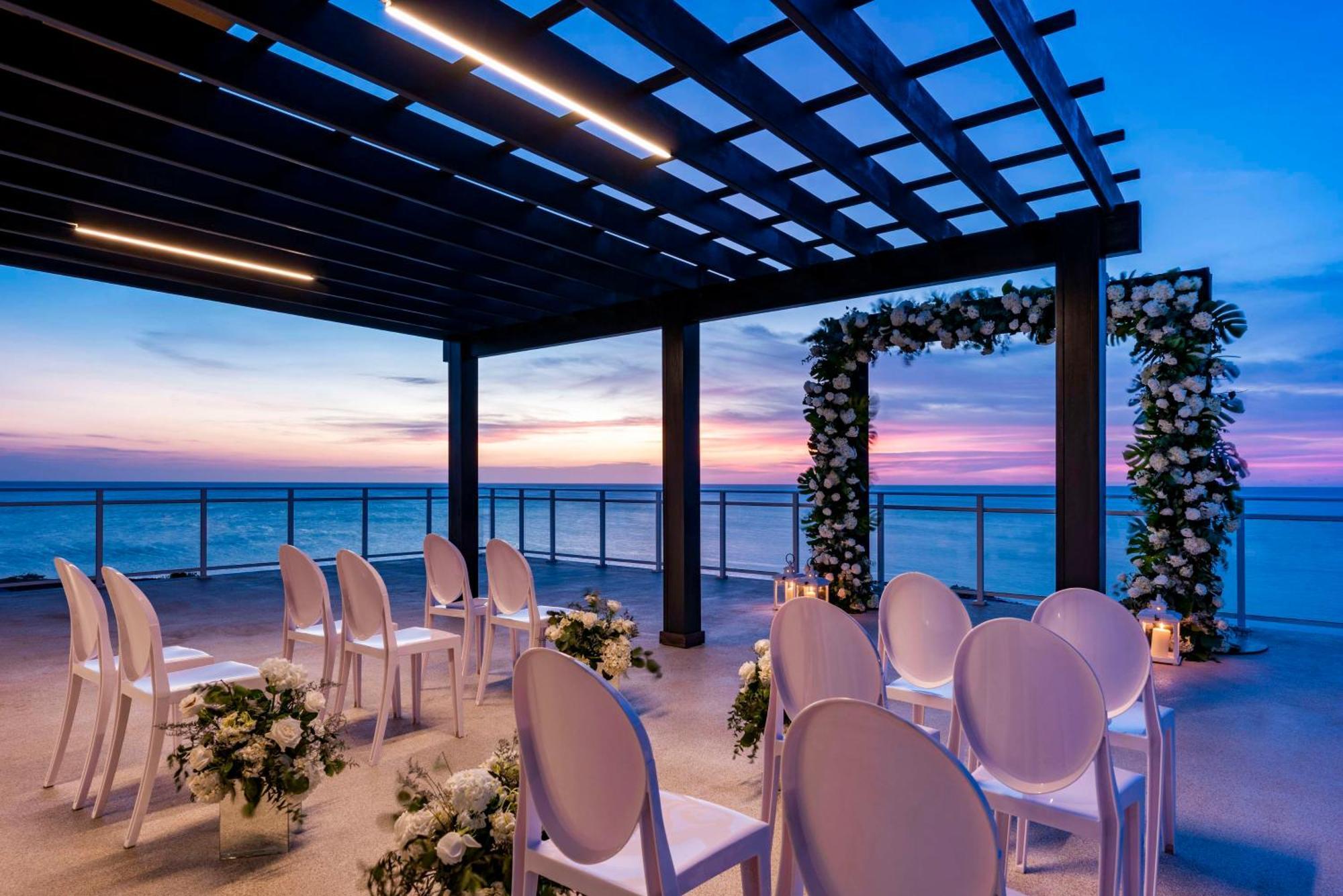 Embassy By Hilton Aruba 4*