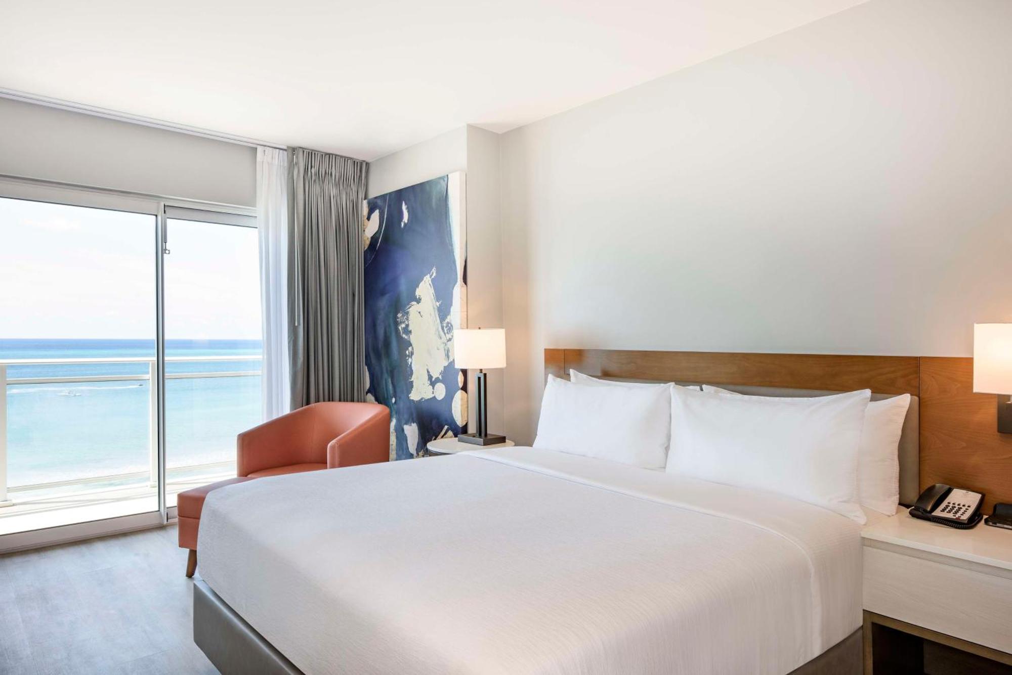 Embassy By Hilton Aruba 4* Palm Beach