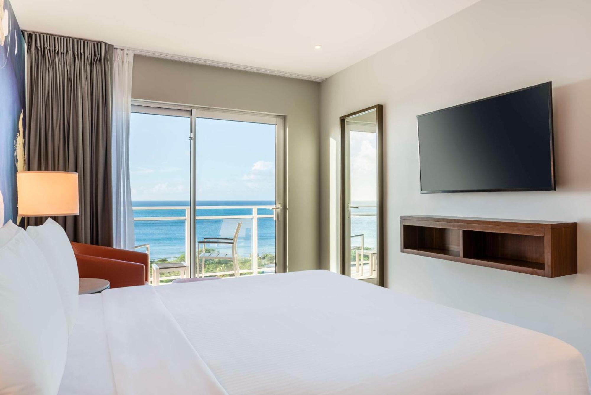 Embassy By Hilton Aruba Resort