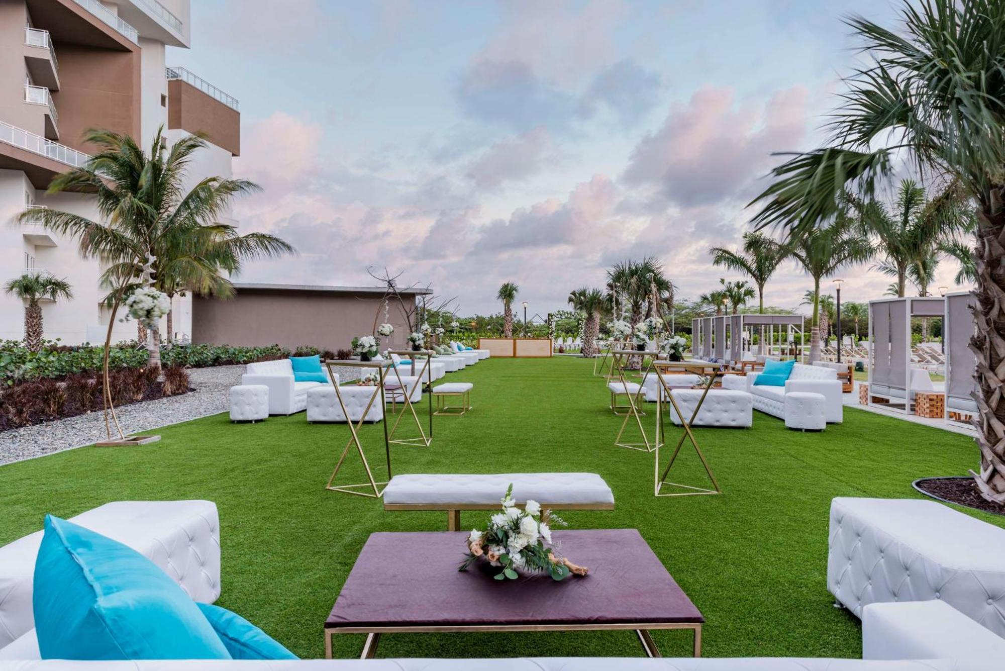 Embassy By Hilton Aruba