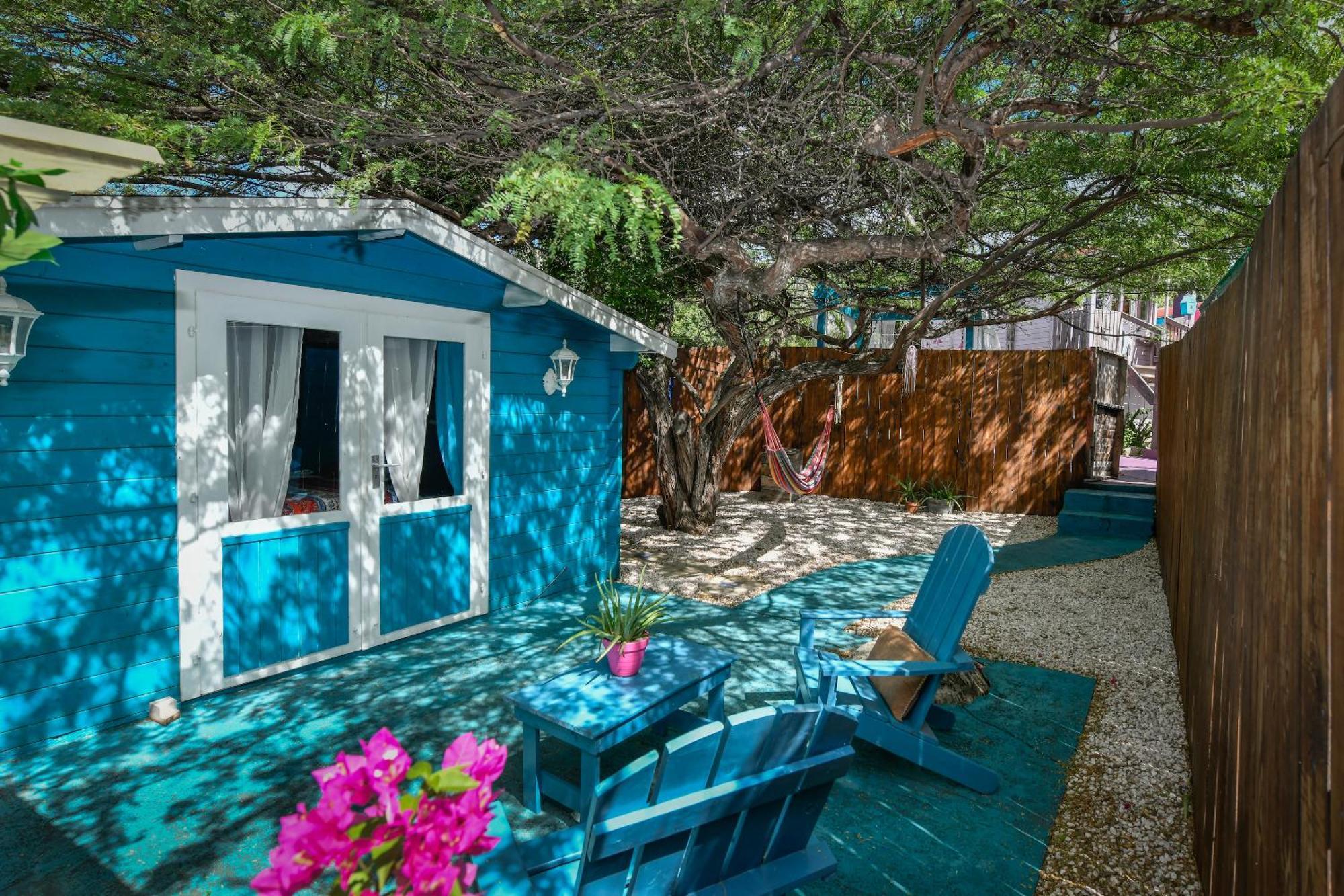 Mammaloe Bed & Breakfast Oranjestad