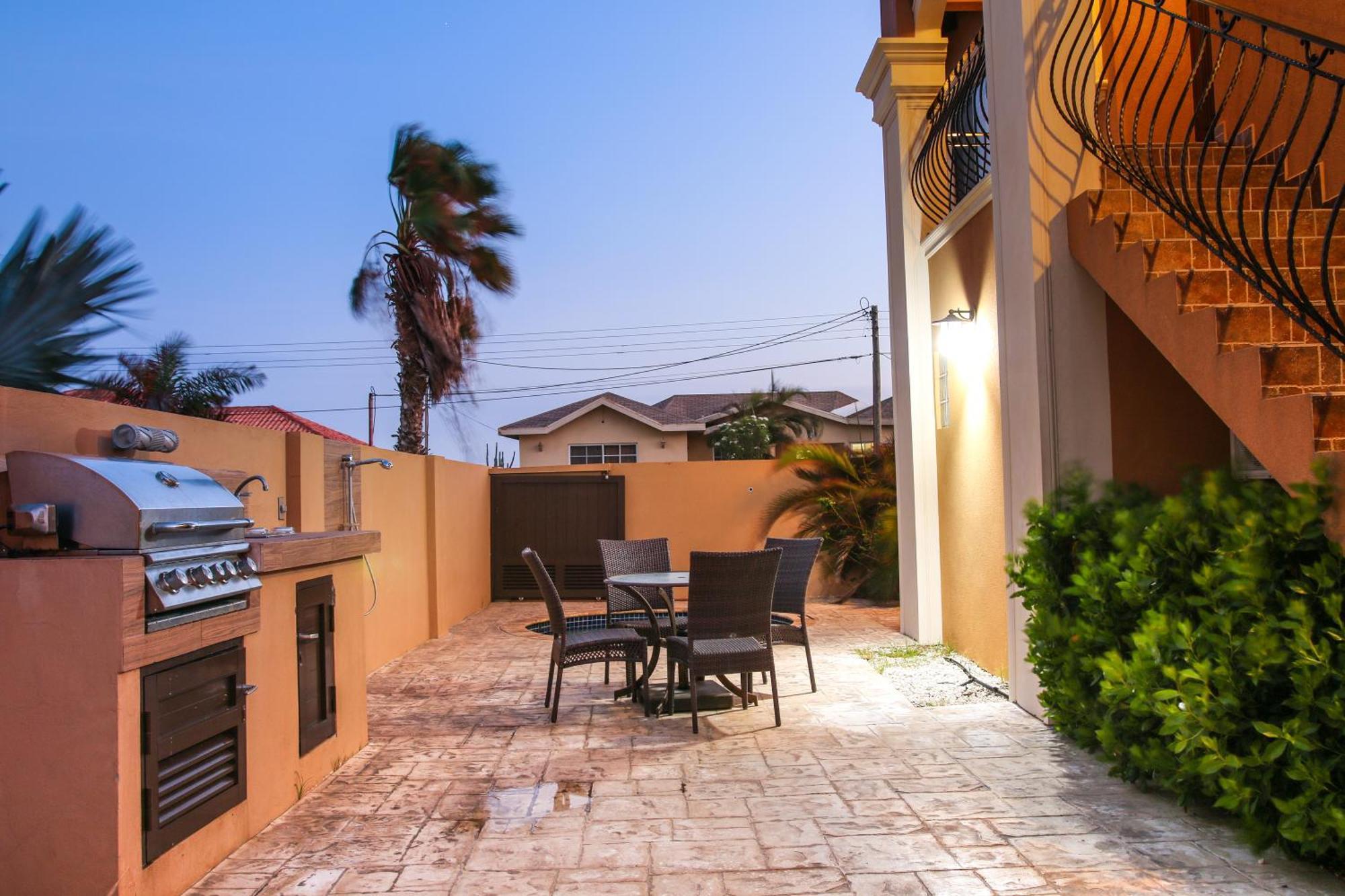 Casa Dornasol Palm Beach