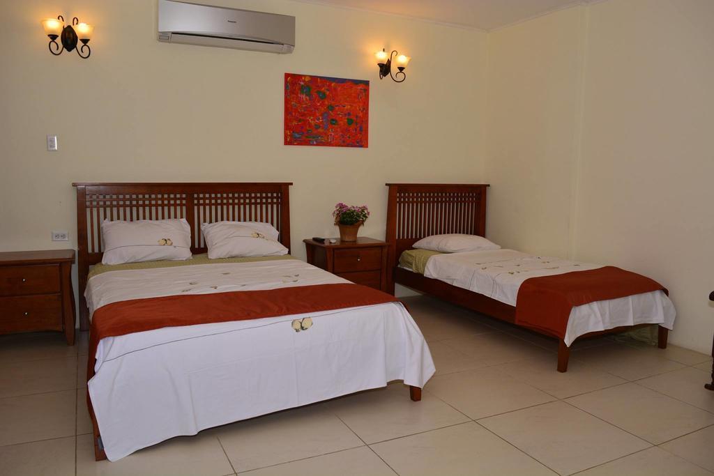 Hidden Eden Aruba Bed And Breakfast Bed & Breakfast Oranjestad