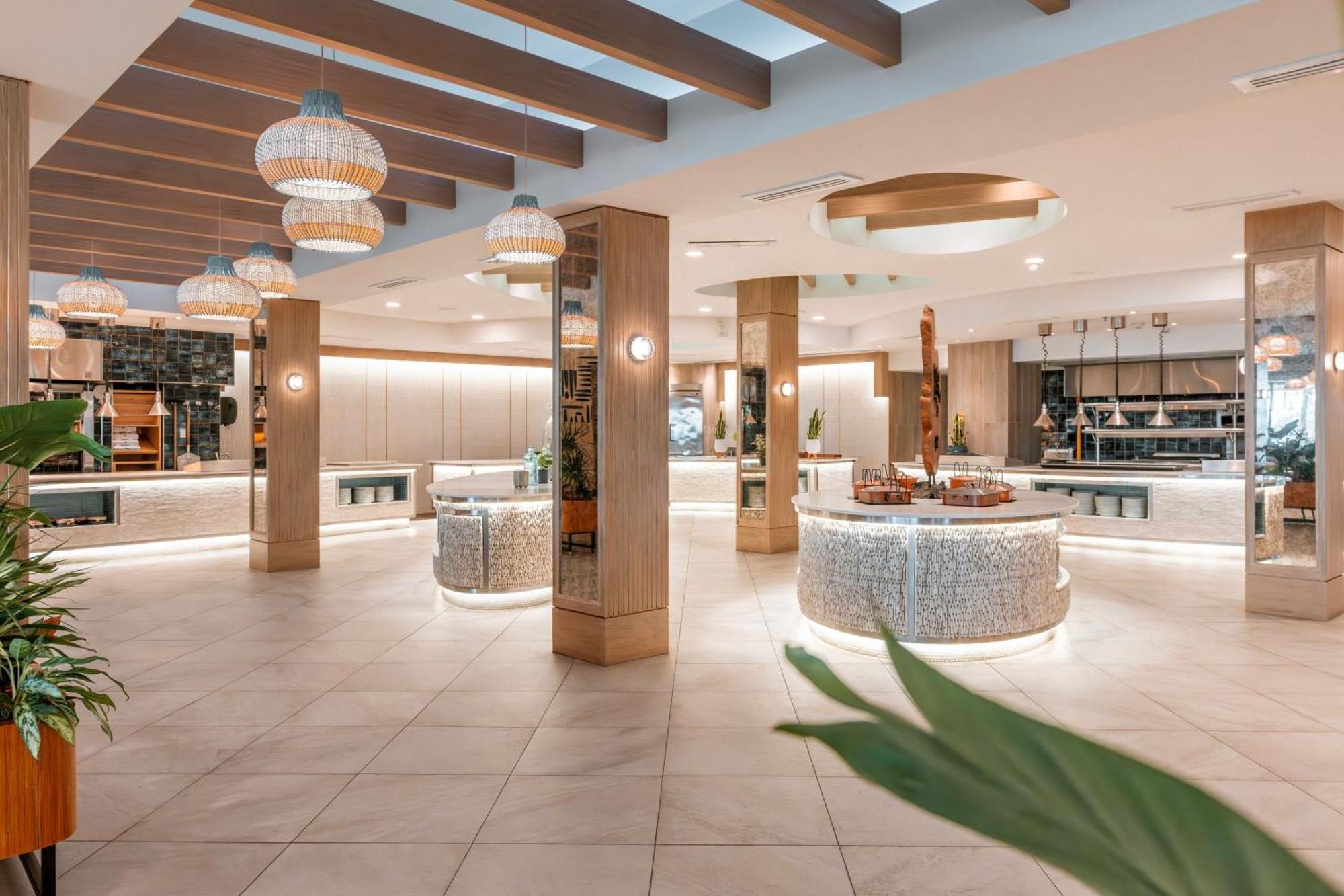 Aruba Marriott & Stellaris Casino Resort Palm Beach