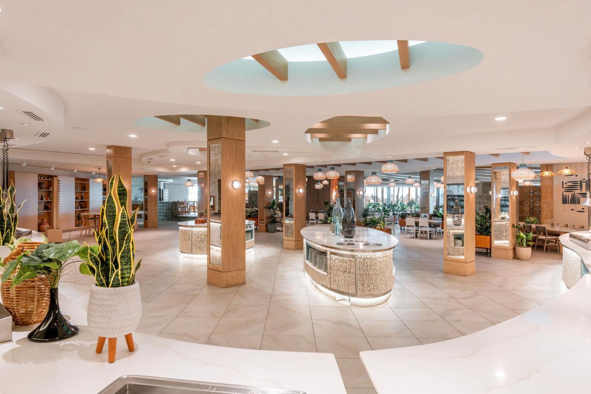 Resort Aruba Marriott & Stellaris Casino Palm Beach