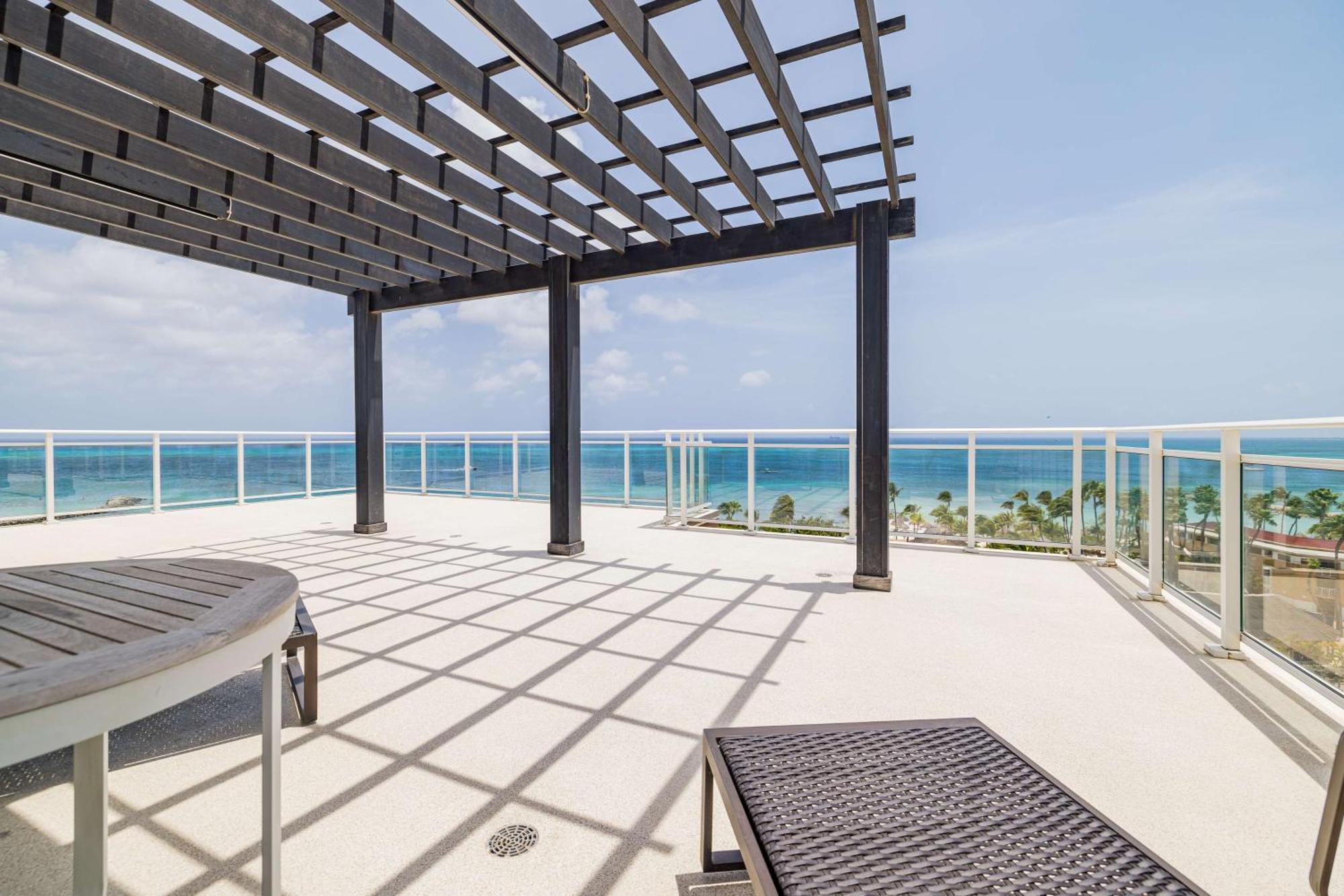 Embassy By Hilton Aruba Palm Beach