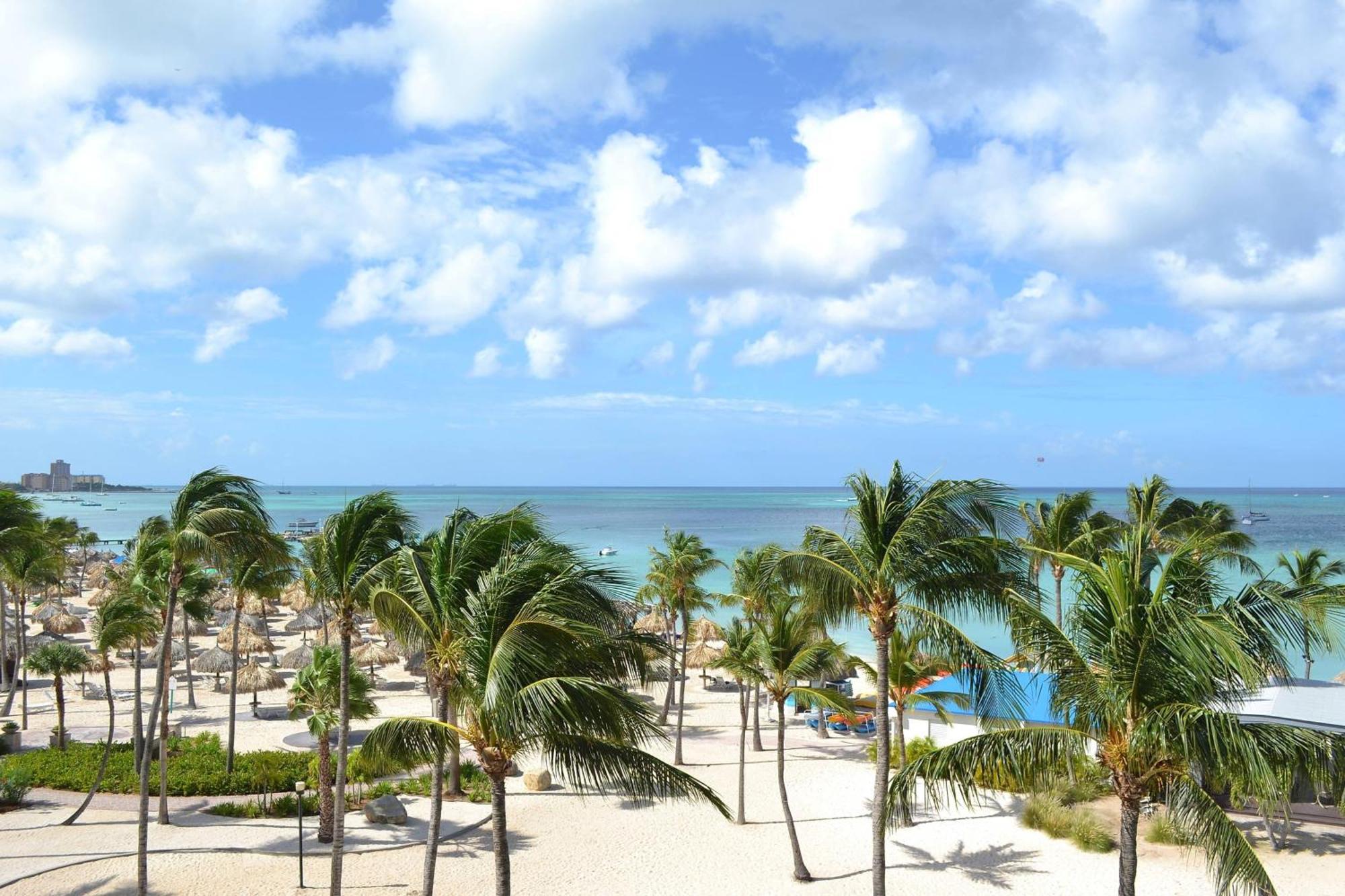 Resort Aruba Marriott & Stellaris Casino 4*