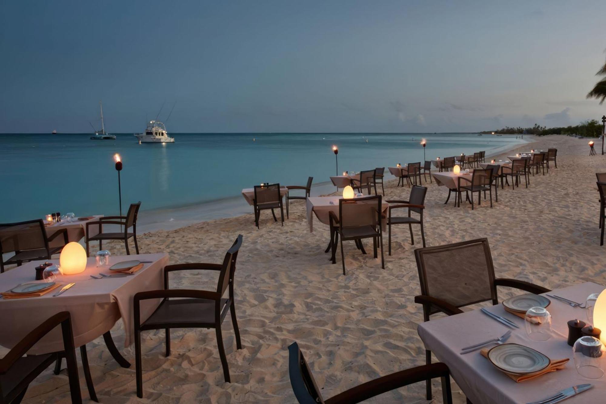 Resort Aruba Marriott & Stellaris Casino Palm Beach