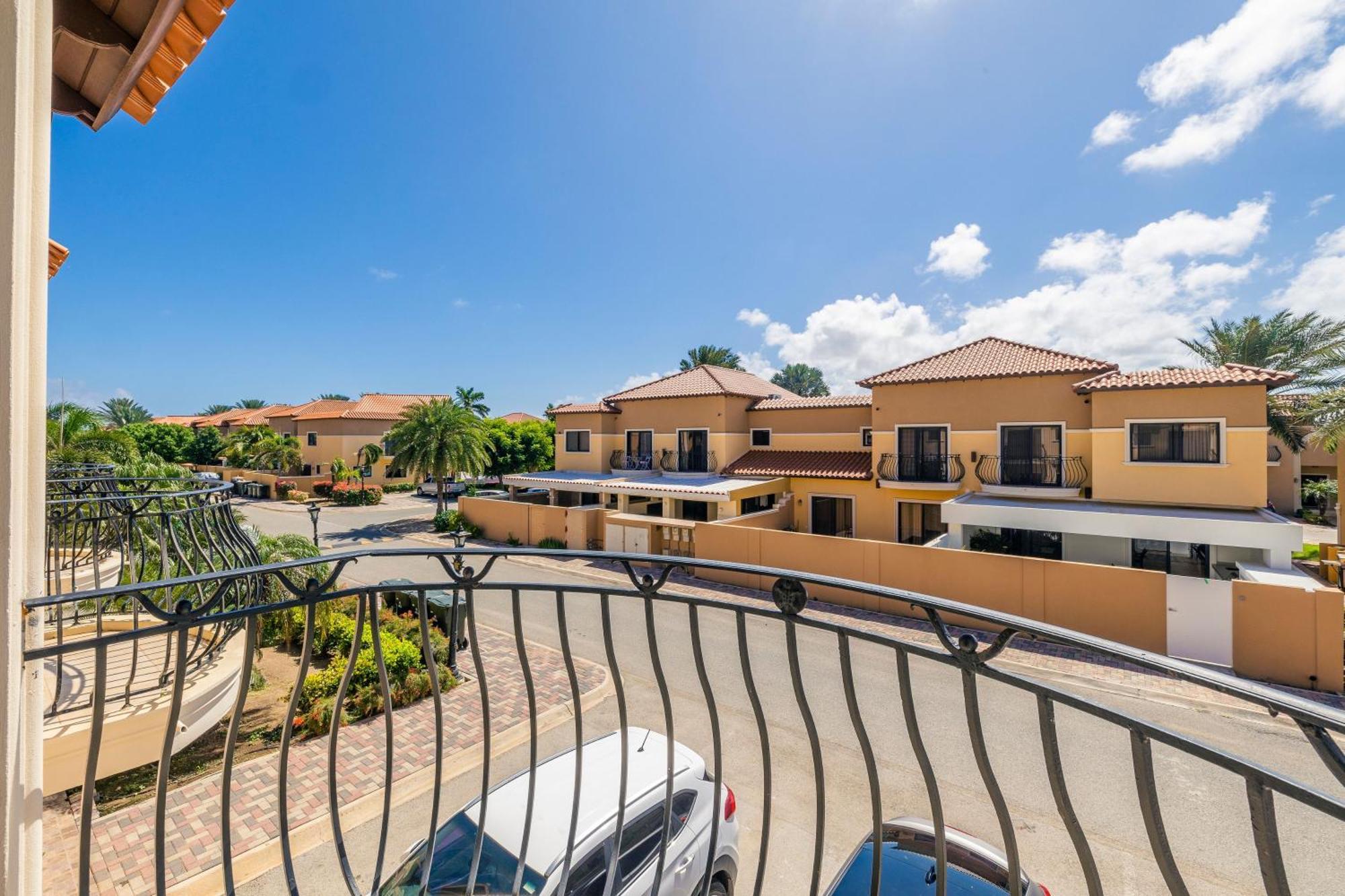 Bocobay Gold Coast Aparthotel *