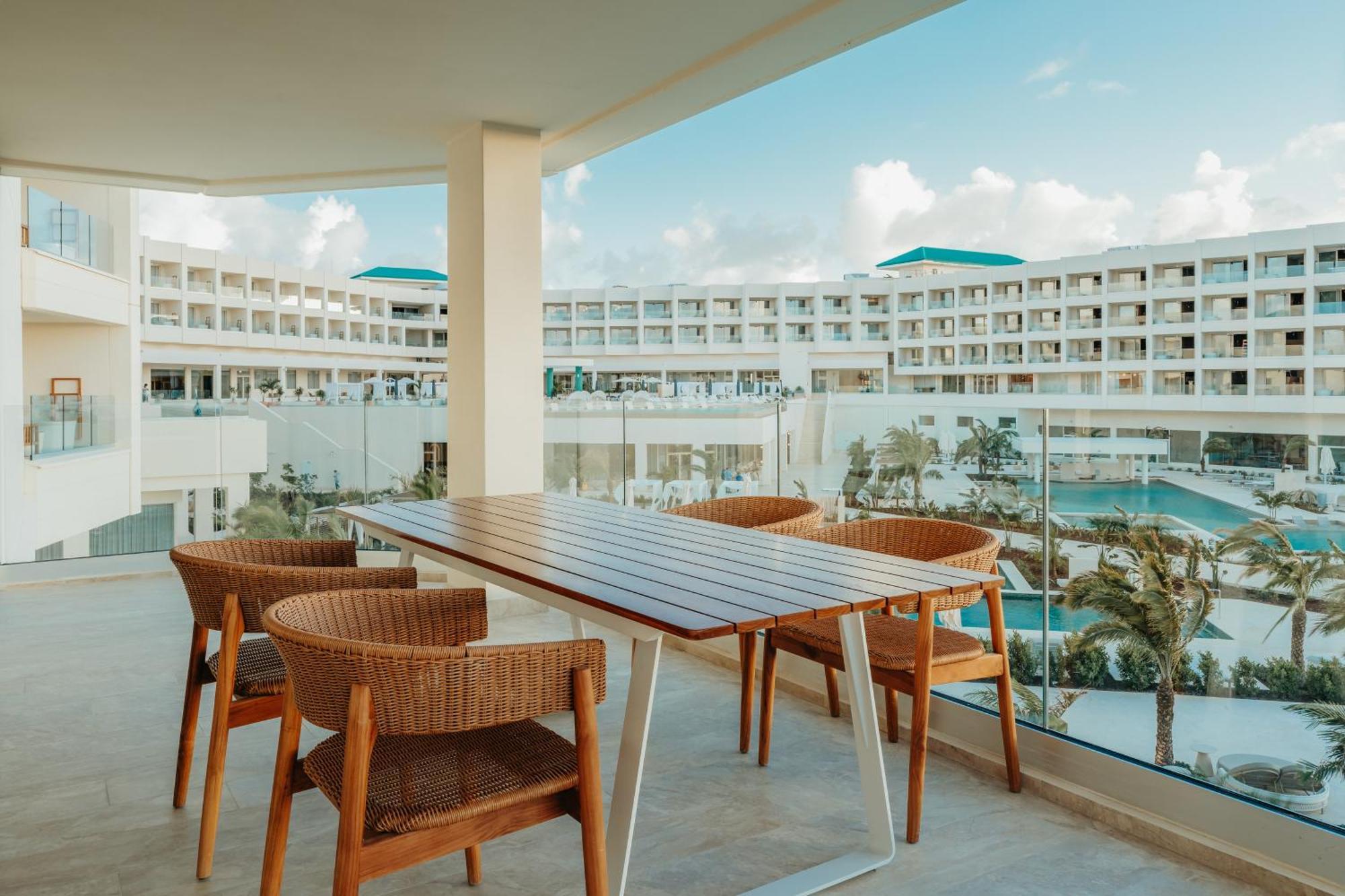 Joia Aruba By Iberostar Hotel 5*