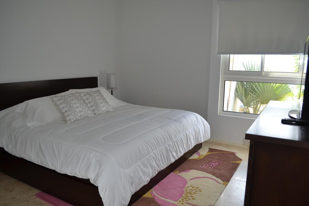 Isla Bonita Residences Apartment *