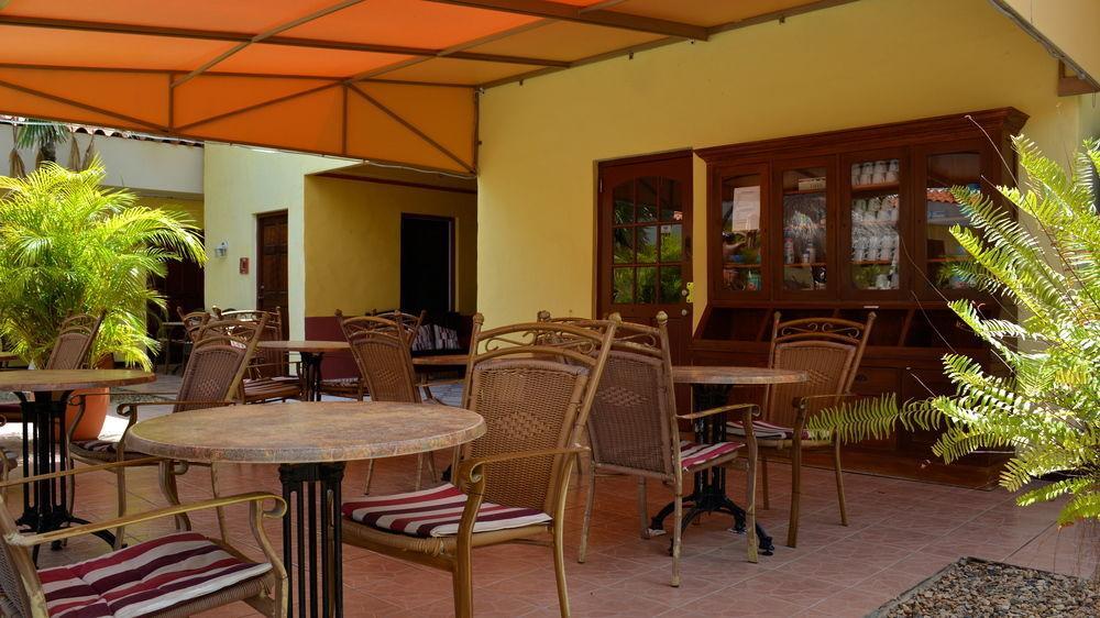 Arubiana 3*