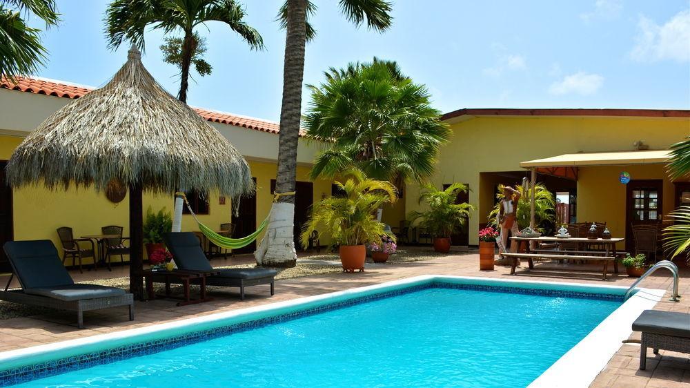 Arubiana Hotel 3*