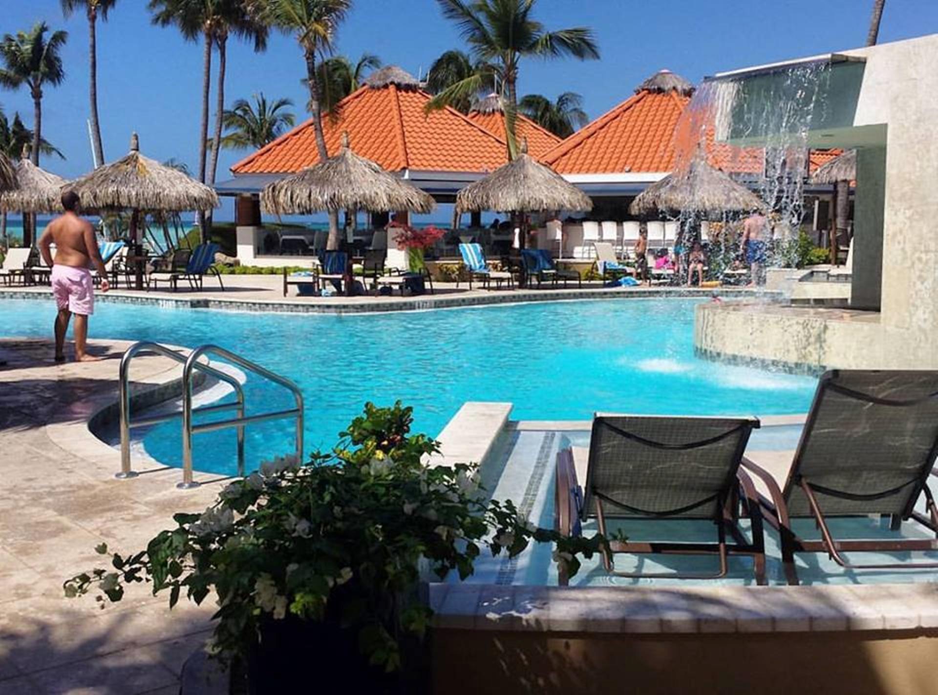 Playa Linda Palm Beach
