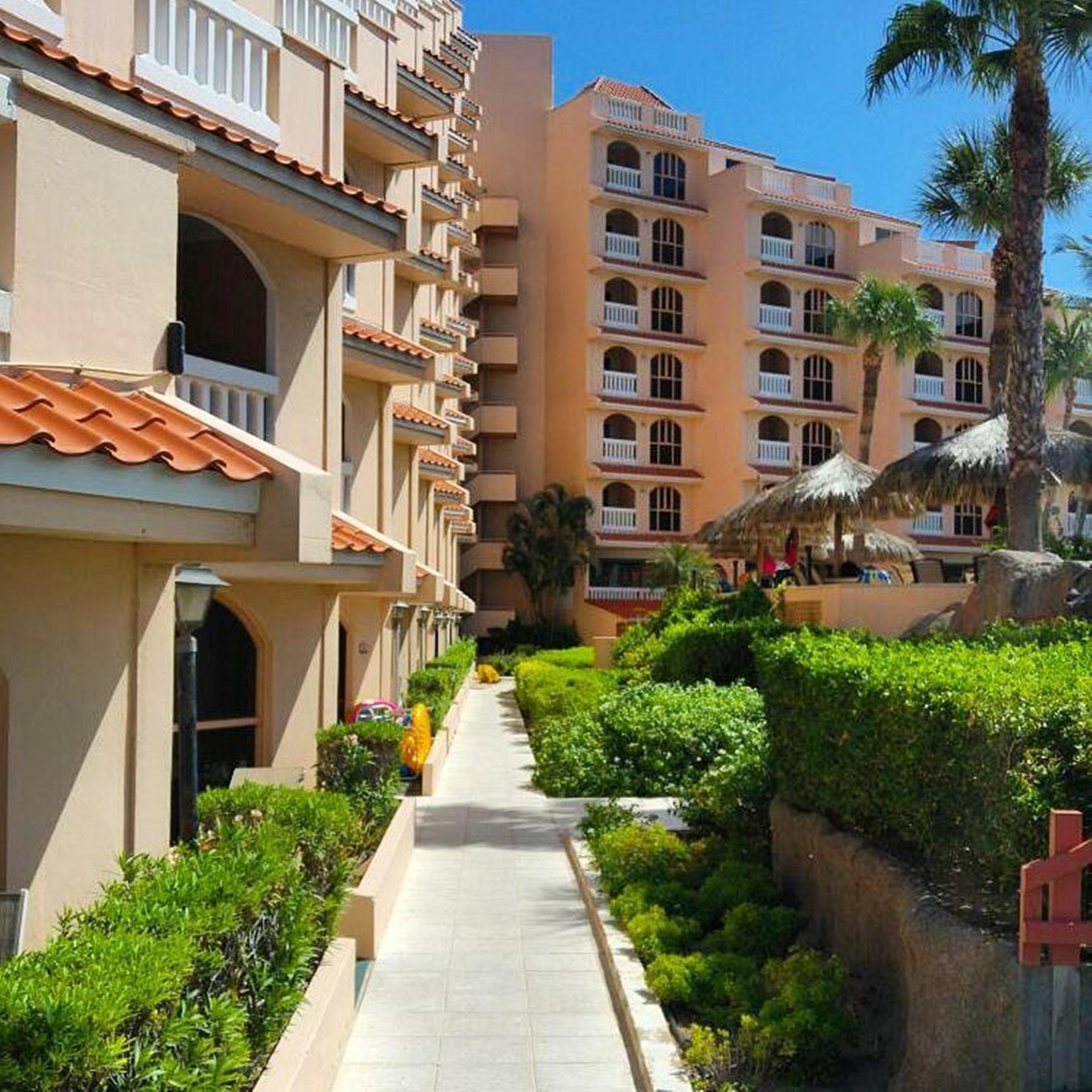 Resort Playa Linda Palm Beach