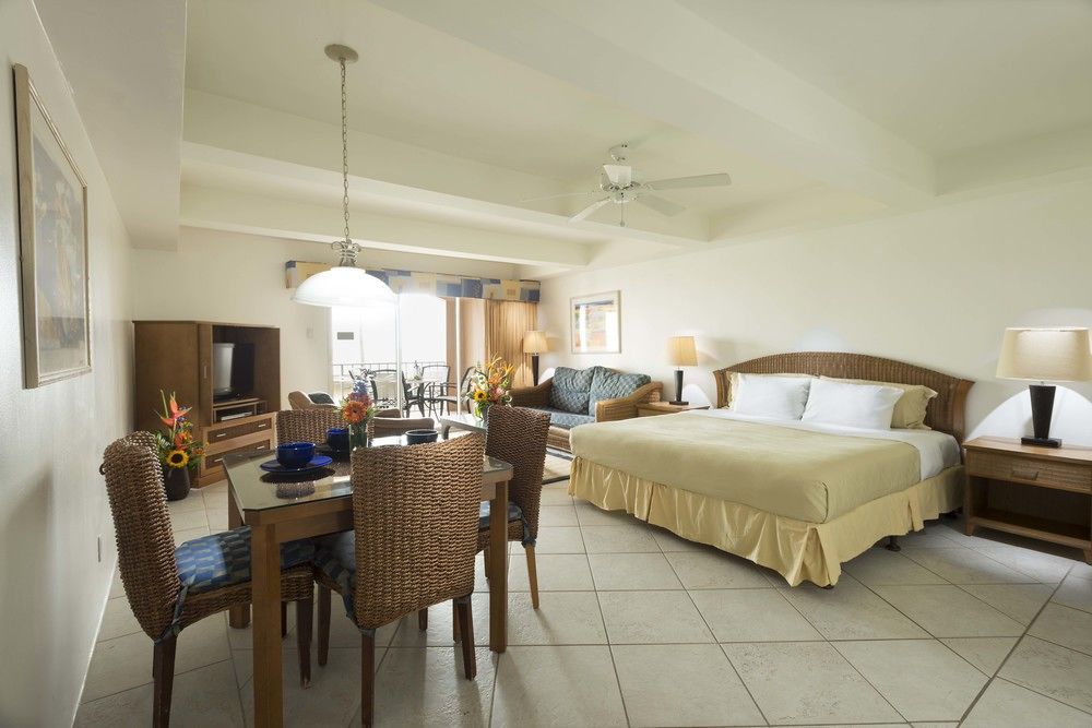 Resort Divi Dutch Village