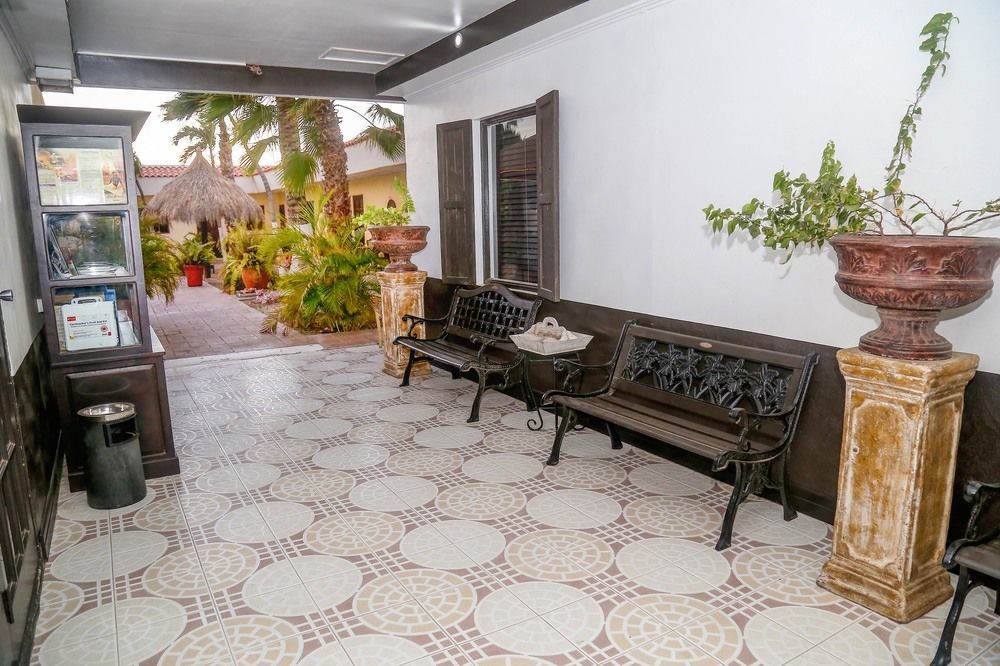 Hotel Arubiana
