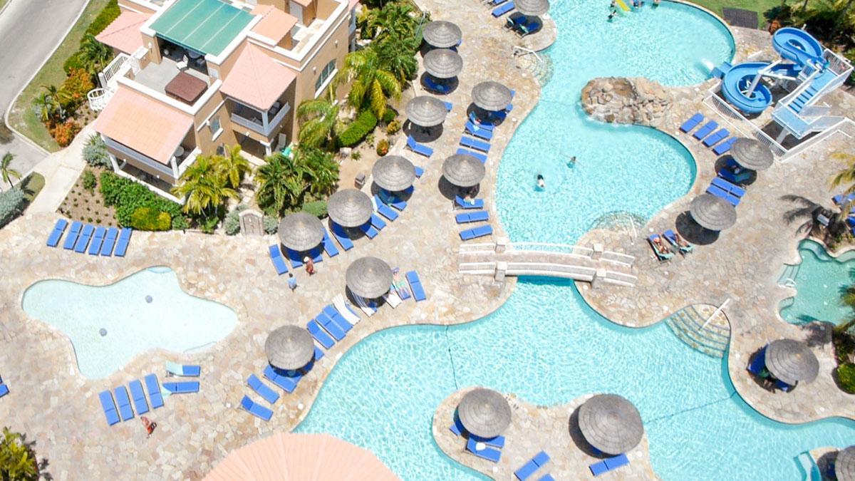 Tropical Digs