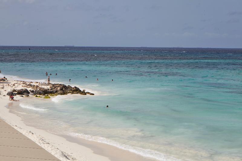 - Divi Dutch Village Resort
