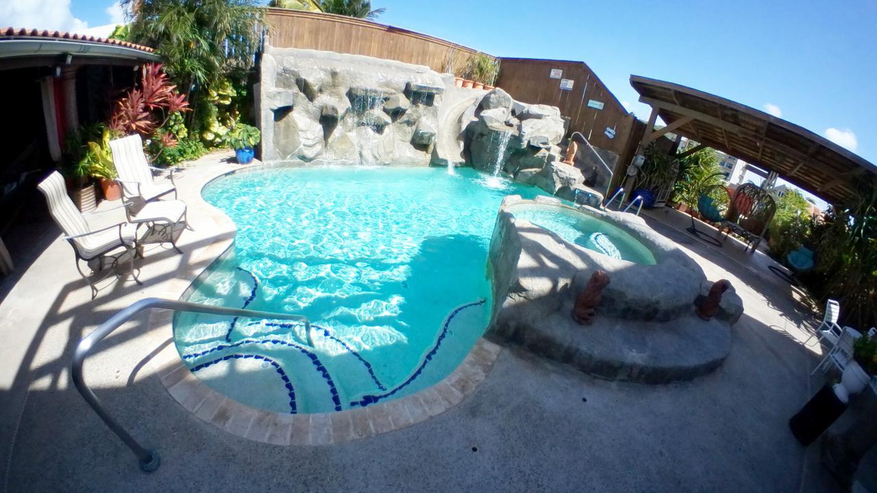 De Cuba Bed & Breakfast Bed & Breakfast
