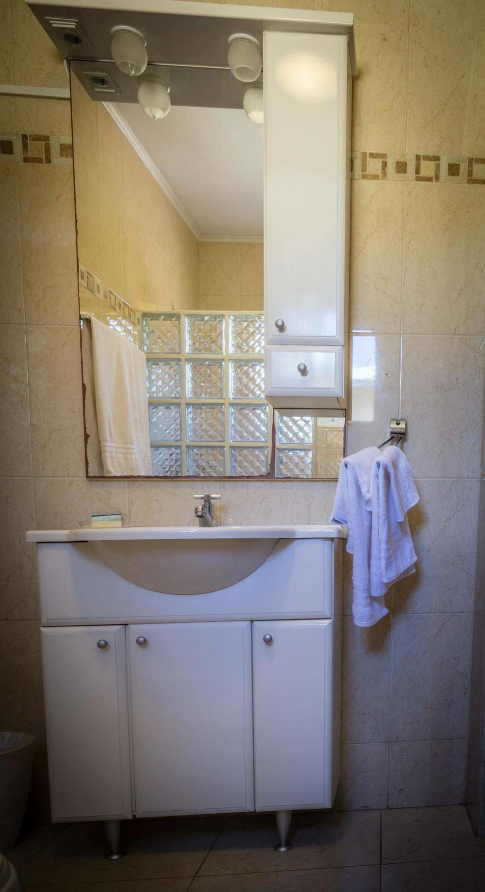 Hidden Eden Aruba Bed And Breakfast
