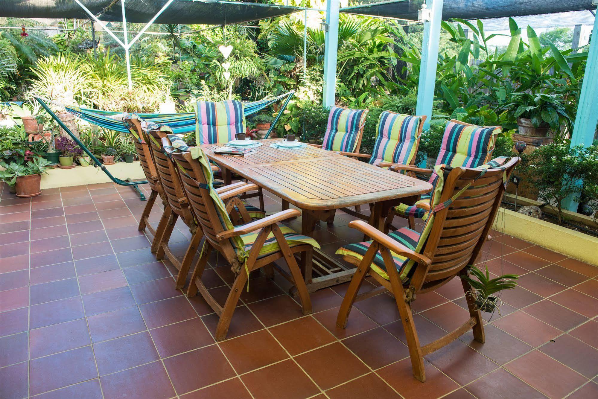 Hidden Eden Aruba Bed And Breakfast Bed & Breakfast Oranjestad